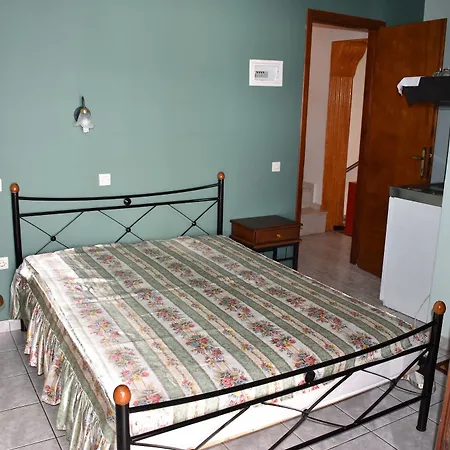 Agnantio 4* Monemvasía