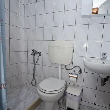 Agnantio Guest house