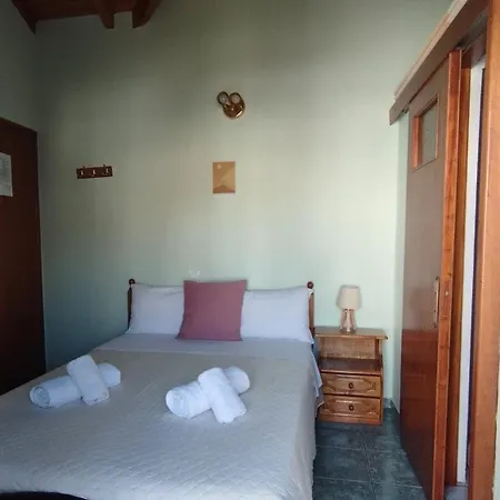 Guest house Agnantio 3*