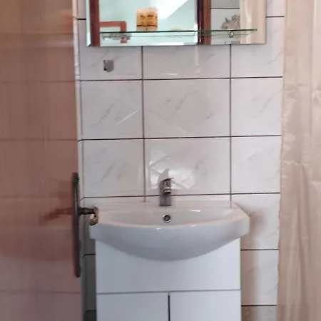 ゲストハウス Agnantio