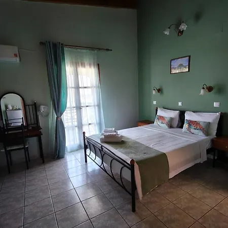 Agnantio 4* Monemvasía